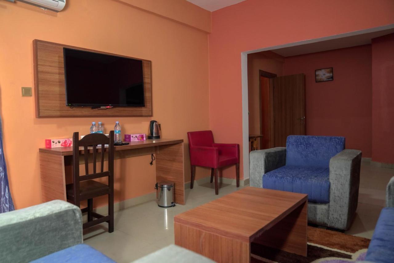 Dialali Hotel Nouakchott Kültér fotó